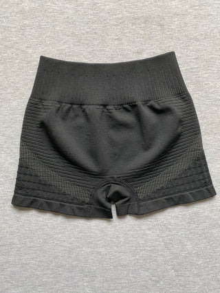 Seamless Opus Shorts